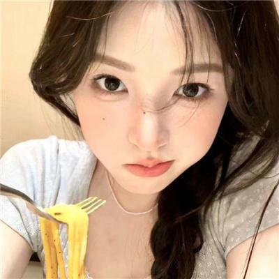 精采的尸体海报