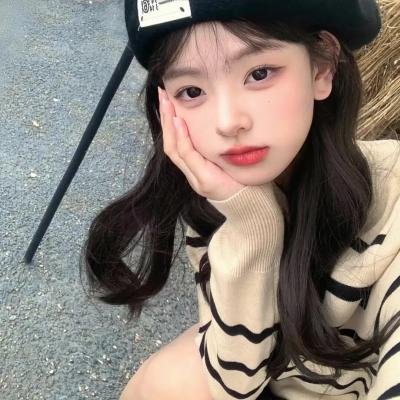 穿成古代小姑我带全家致富